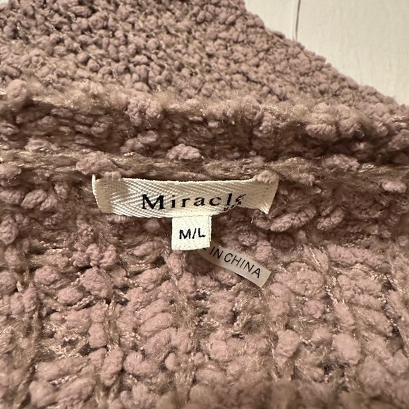 Cardigan - Picture 2 of 5